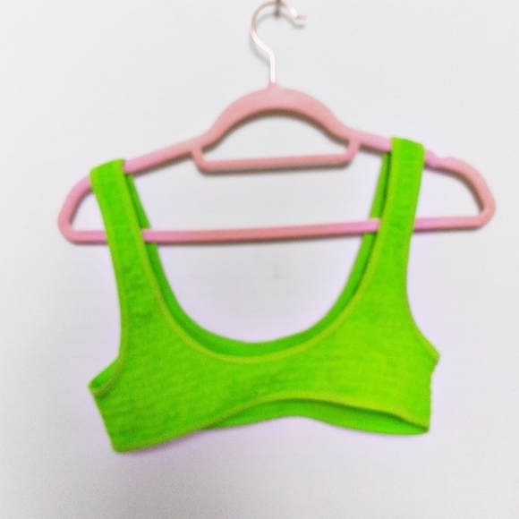 Kendall & Kylie Neon Green Textured Bikini Top Size Small - Picture 2 of 5
